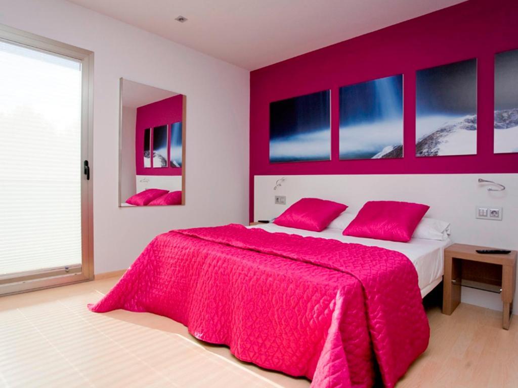 Hotel La Sequia Molinar Campdevanol Ruang foto
