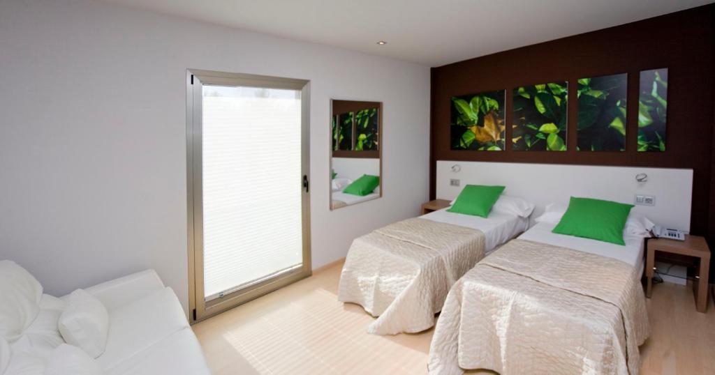 Hotel La Sequia Molinar Campdevanol Bagian luar foto